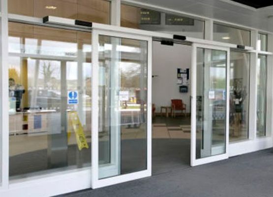 Sisweld puertas en vidrio
